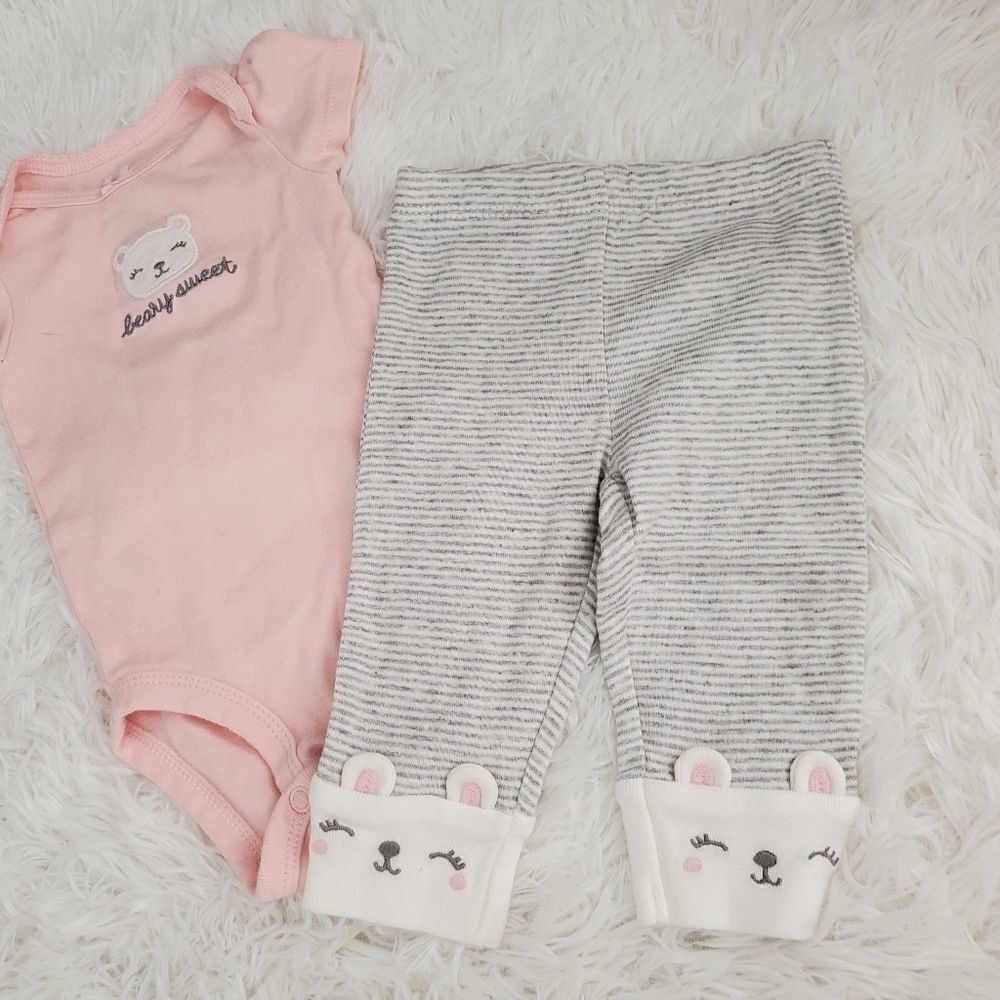 Carter's Baby Girl's 3 month Bear Outfit